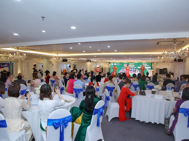 TRUNG TÂM ĐÀO TẠO THẨM MỸ VIỆN Ý MY