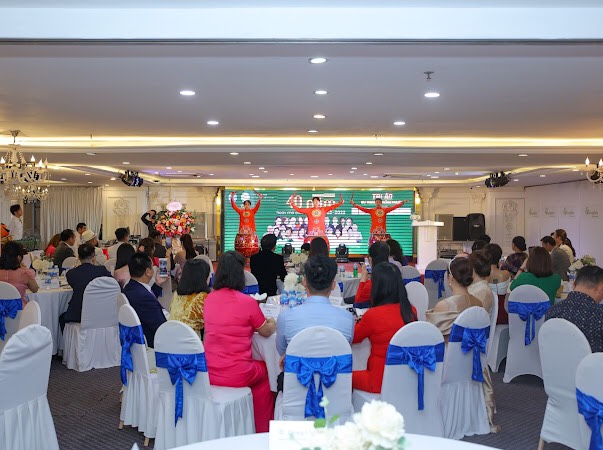 TRUNG TÂM ĐÀO TẠO THẨM MỸ VIỆN Ý MY