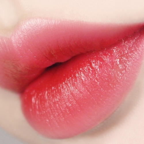 5 tiêu chí đảm bảo lựa chọn dịch vụ phun môi tại Đà Nẵng đạt chất lượng